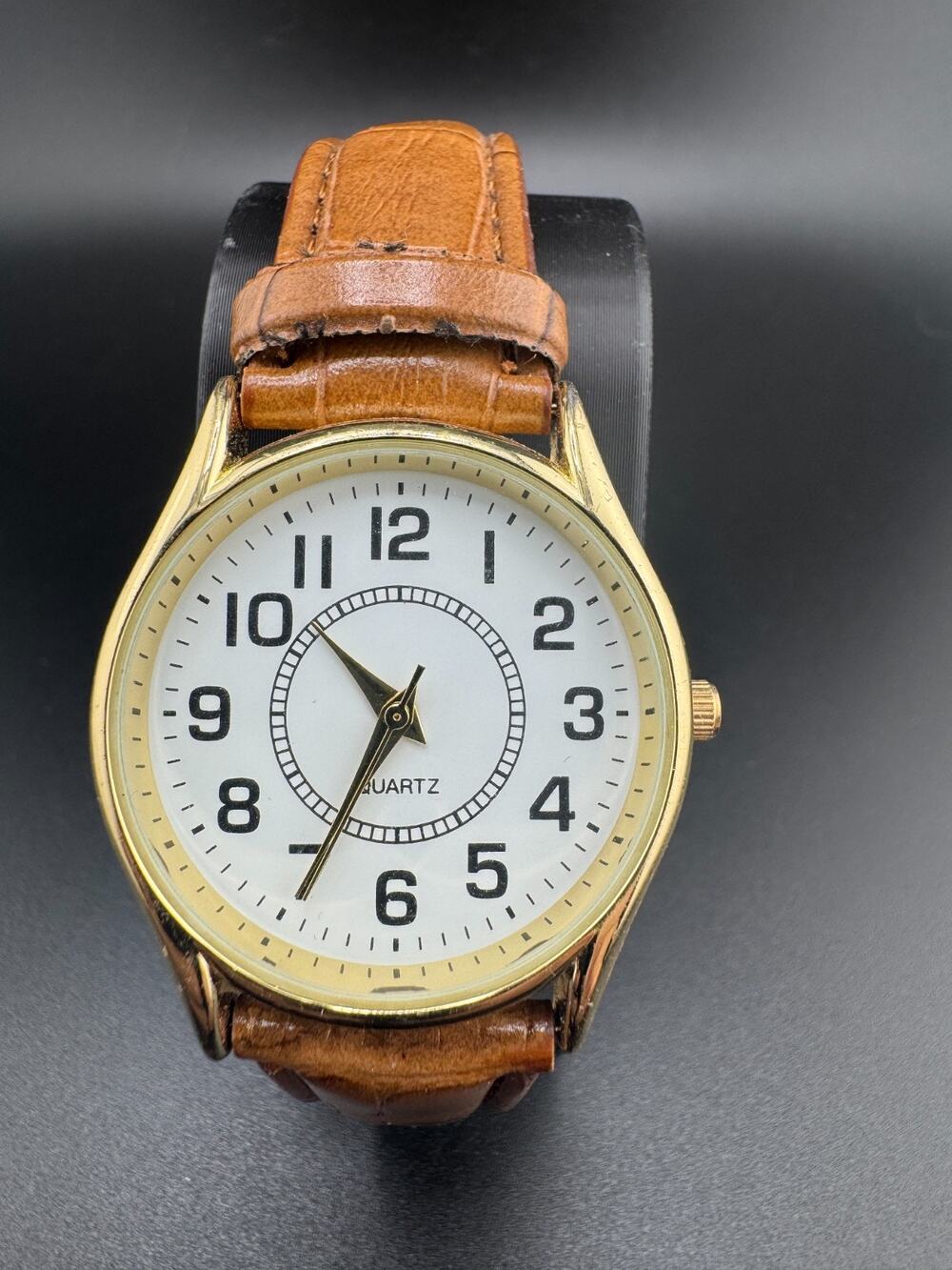 FMD Gold Case Wristwatch Quartz Analog White Dial Brown Imitation Leather Strap